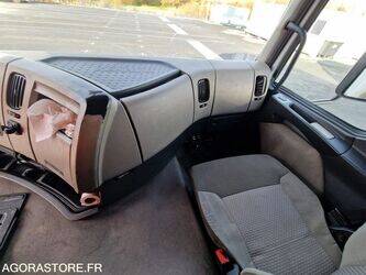 2012-renault-premium-1438027-46335515