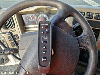 2012-renault-premium-1438027-46335521