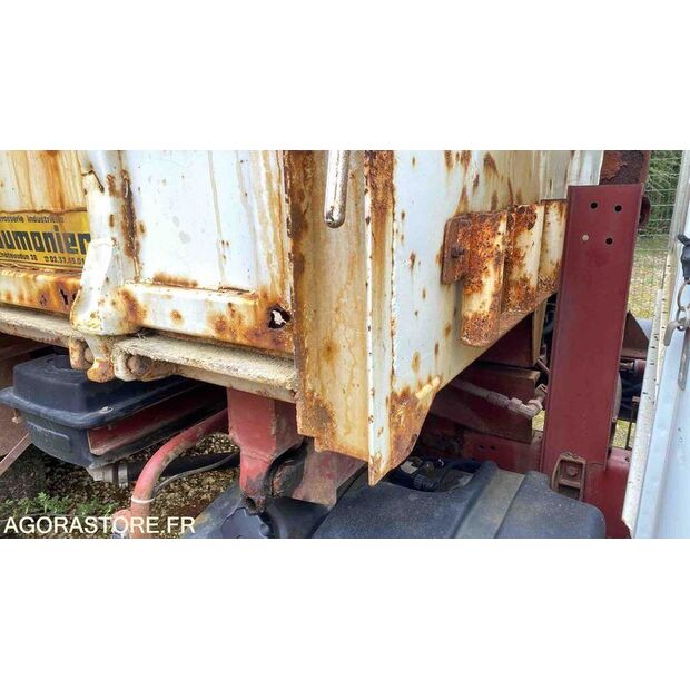 1999 Renault M150-46335590