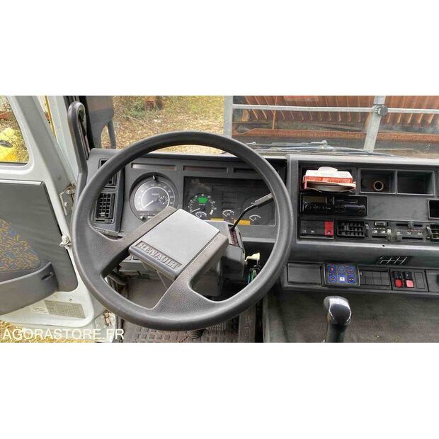 1999 Renault M150-46335598