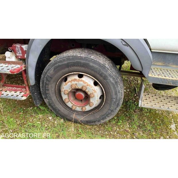 1999 Renault M150-46335611