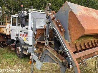 1999-renault-m150-1438030-46335615