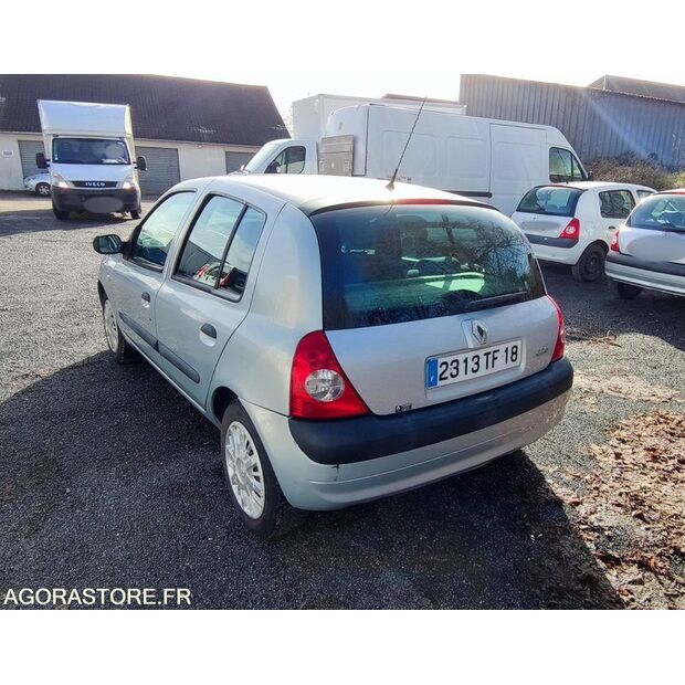 2004 رينو Clio-46335708