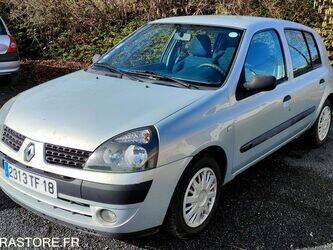 2004-renault-clio-1438033-46335709