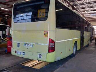 2010-mercedes-benz-intouro-1438034-46335713