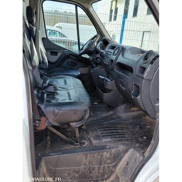 2012 Renault Master-46335800