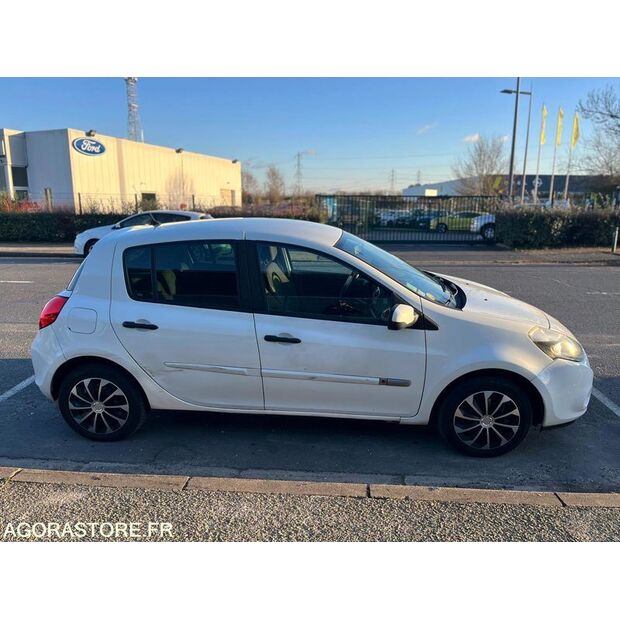 2010 Renault Clio-46335823