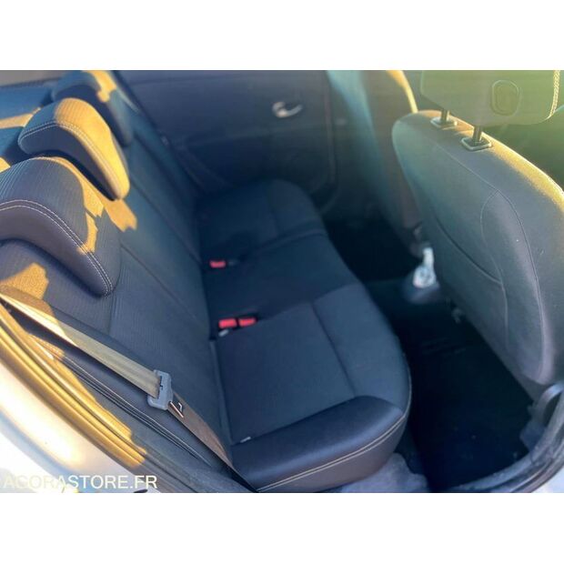 2010 Renault Clio-46335824