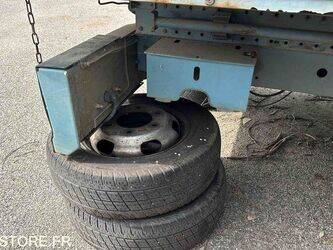 2013-renault-master-1438041-46335897