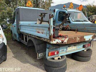 2013-renault-master-1438041-46335902