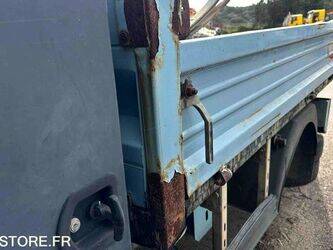 2013-renault-master-1438041-46335903