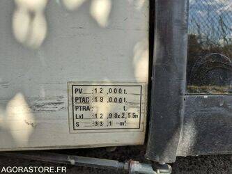 2011-mercedes-benz-intouro-1438051-46336147