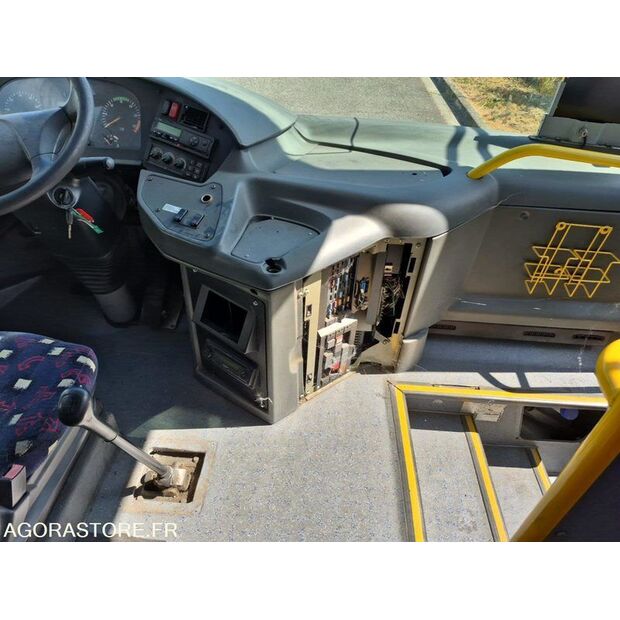 2011 Mercedes-Benz INTOURO-46336158