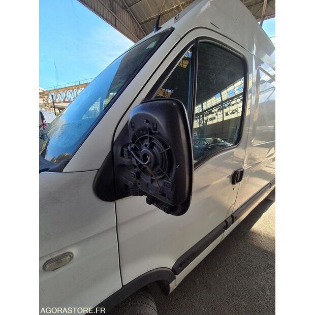 2006 رينو Master-46336219