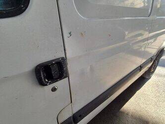 2006-renault-master-1438054-46336220