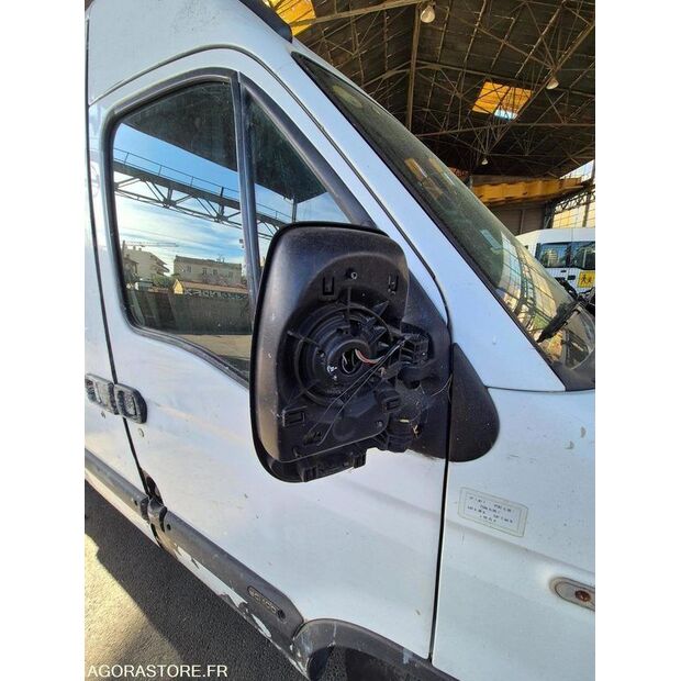 2006 رينو Master-46336226