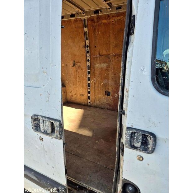 2006 رينو Master-46336235