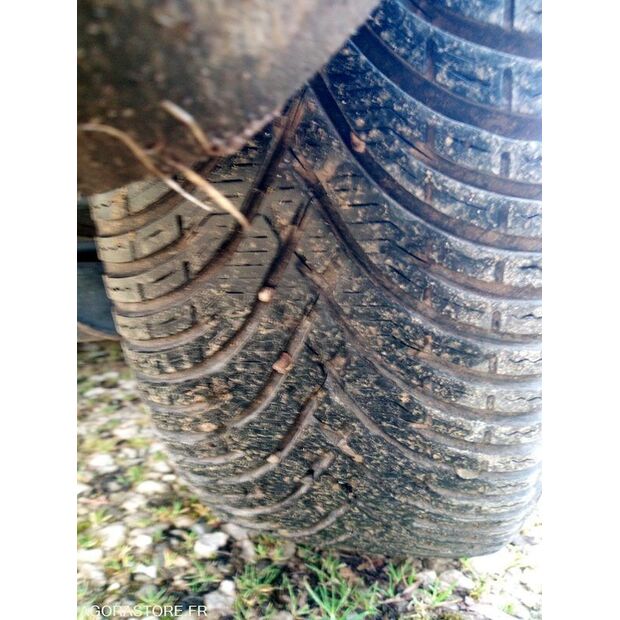 2006 Ford Focus-46336274