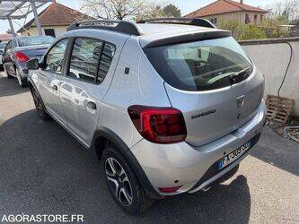 2021-dacia-sandero-1438057-46336326