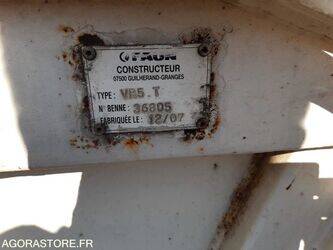 2008-renault-premium-1438058-46336337