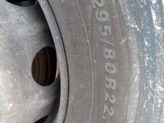 2008-renault-premium-1438058-46336350