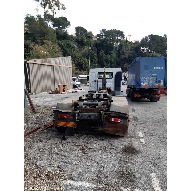 2002 Renault-46336395