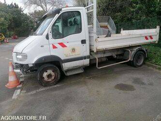 Image de VÉHICULES 2003 Renault Mascott