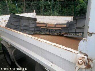 2003-renault-mascott-1438066-46336544