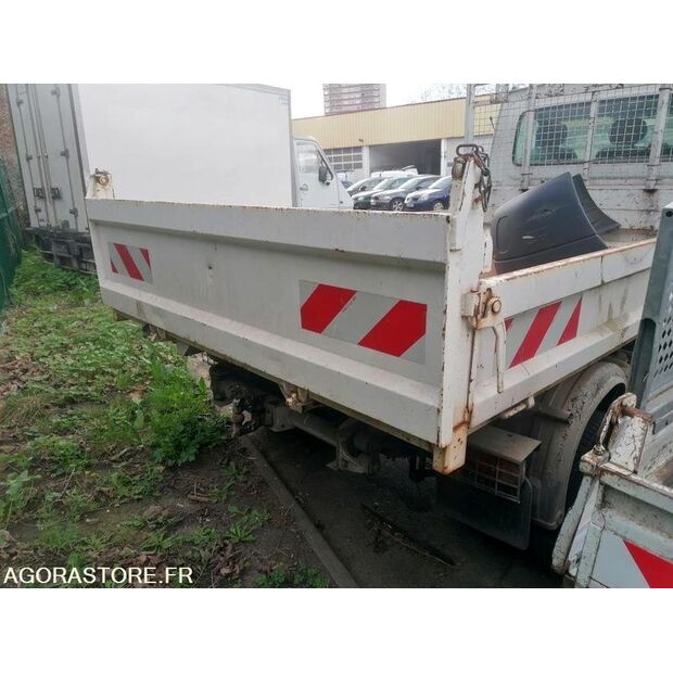 2003 رينو Mascott-46336545