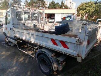 2003-renault-mascott-1438066-46336554