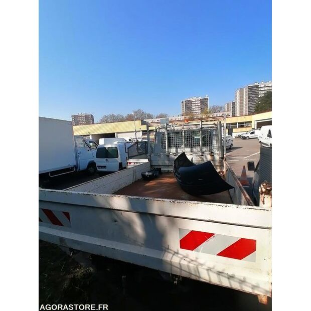 2003 رينو Mascott-46336555