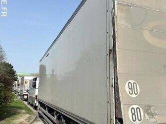 2012-renault-midlum-1438072-46336692