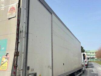 2012-renault-midlum-1438072-46336693