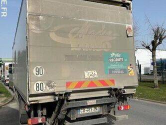 2012-renault-midlum-1438072-46336694