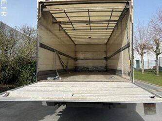 2012-renault-midlum-1438072-46336699