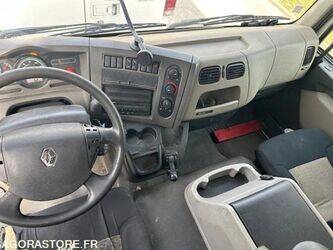 2012-renault-midlum-1438072-46336702