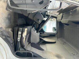 2012-renault-midlum-1438072-46336703