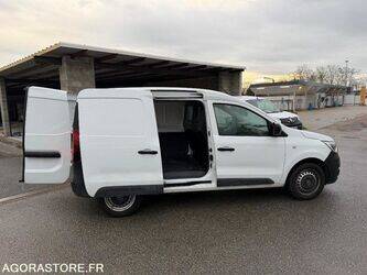 2022-renault-express-1438078-46336854