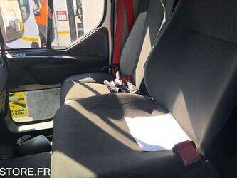 2015-renault-d-wide-1437635-46336972