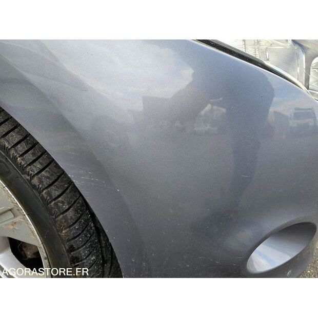 2009 Renault Megane-46337174