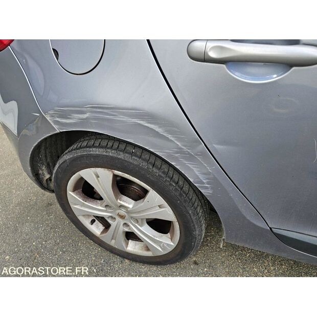 2009 Renault Megane-46337177