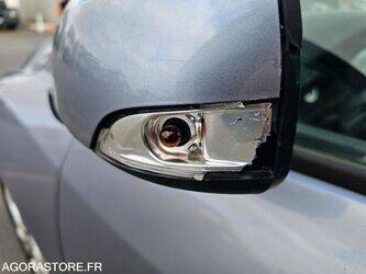 2009-renault-megane-1437660-46337186