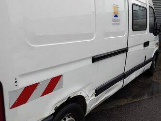 2010-renault-master-1437695-46337263