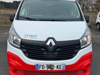 2019-renault-trafic-1437698-46337282