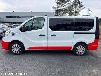 2019-renault-trafic-1437698-46337284