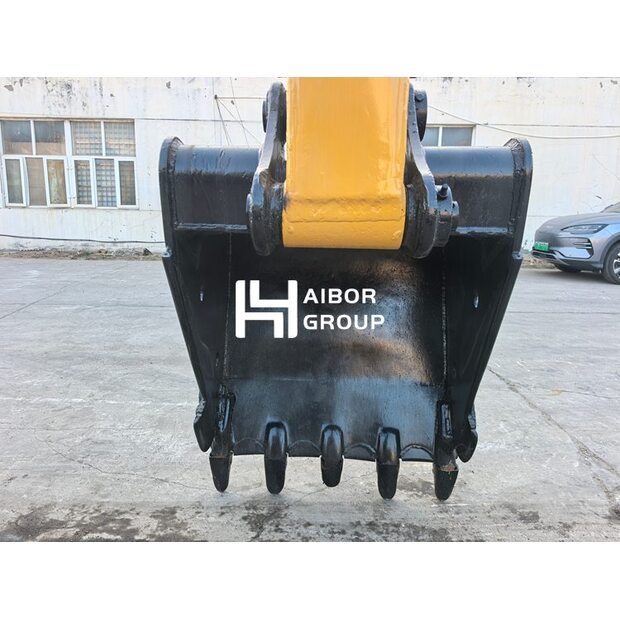 2024 Caterpillar 320C-46337653