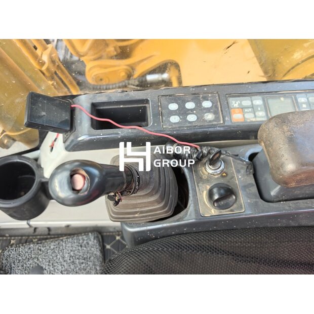 2024 Caterpillar 320C-46337662