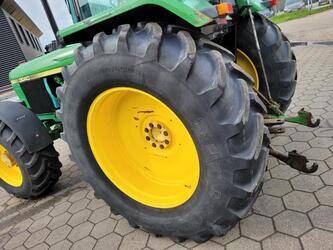 john-deere-3040-1438086-46337695