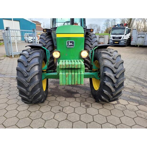 JOHN DEERE 3040-46337698