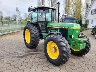 john-deere-3040-1438086-46337701